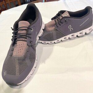 ON CLOUDSWIFF 3 ladies running shoes size 8.5
